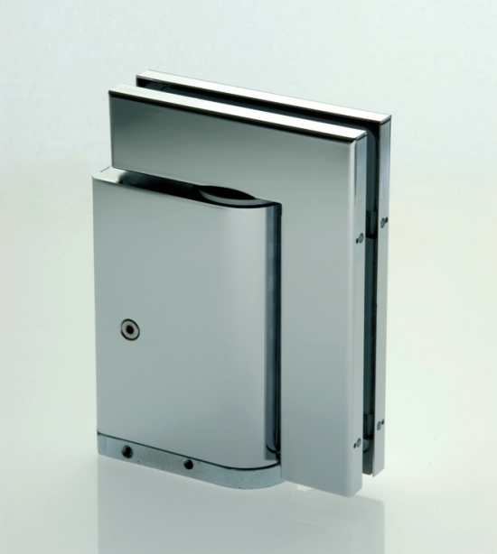 MINUSCO - Również zawiasy dźwigające drzwi mogą być wyposażone w funkcję sterowanego samozamykania – mogą być one umiejscowione w narożach tafli szkła, jak też na bocznej krawędzi tafli szkła