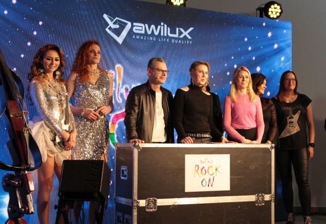 20220209AWILUX Rock On 9